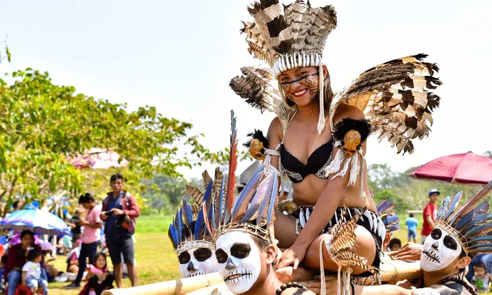 Fiesta de San Juan en la Amazonía Peruana