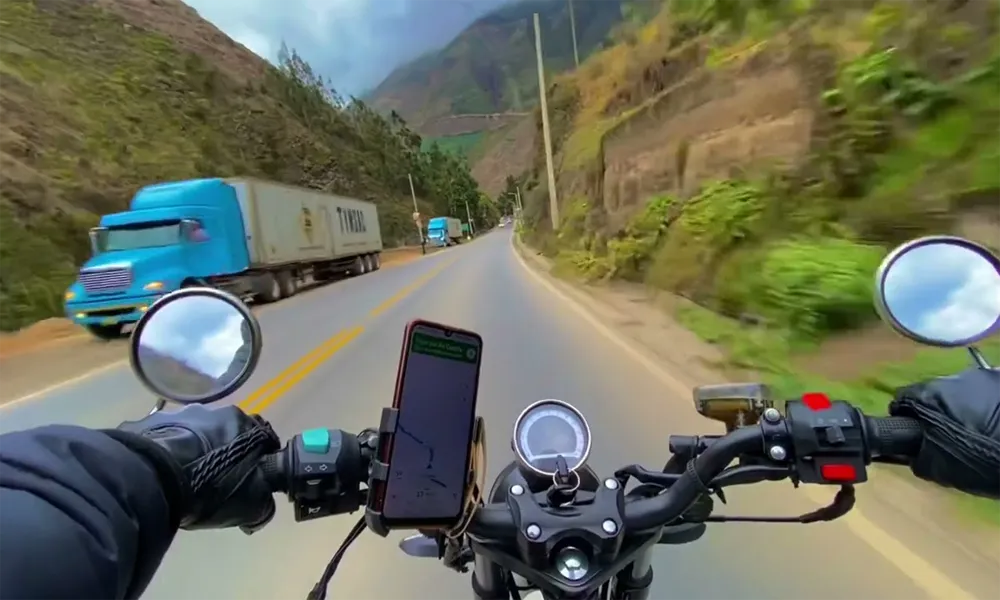 Viaje-en-moto-Peru