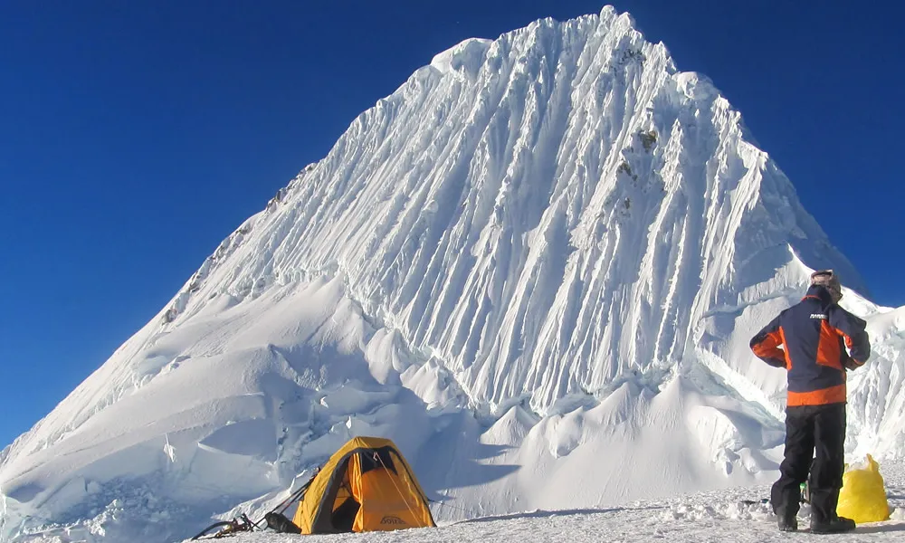 Alpamayo Trek
