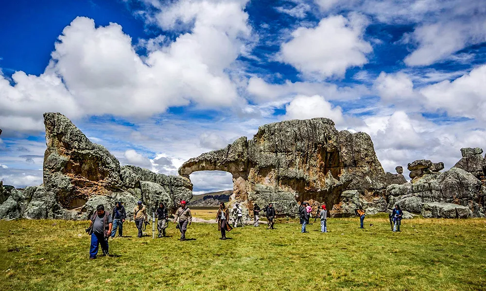 Caminata por el Bosque de Rocas de Huayllay