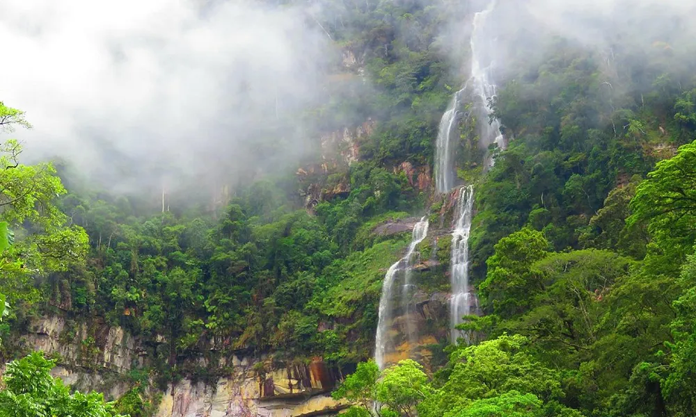 Catarata de Ahuashiyacu