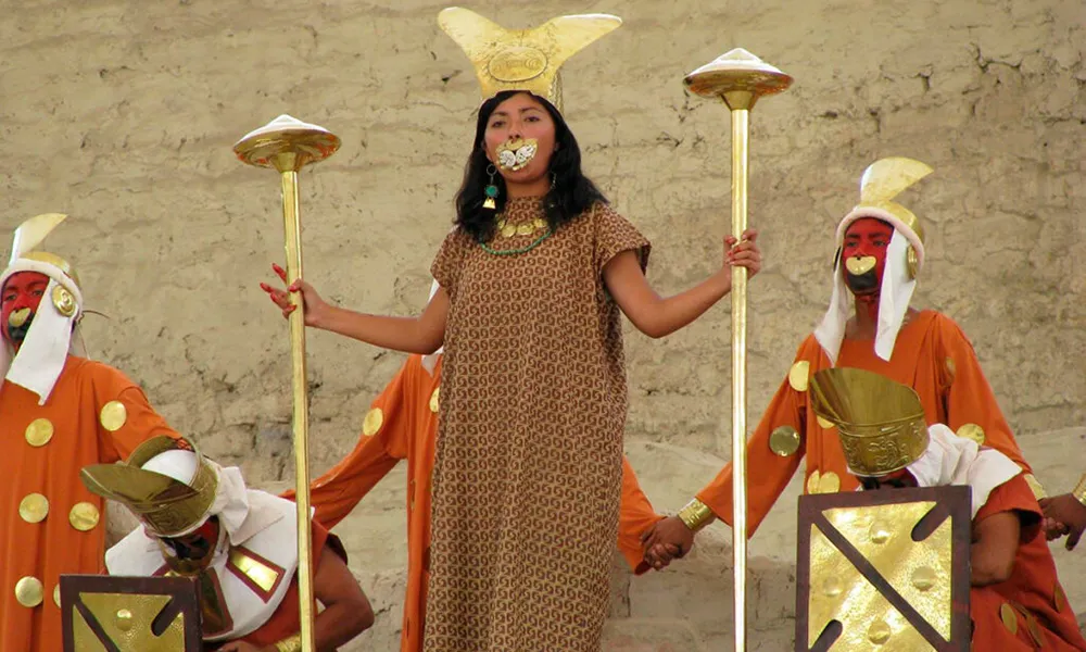 Huaca El Brujo y la Dama de Cao