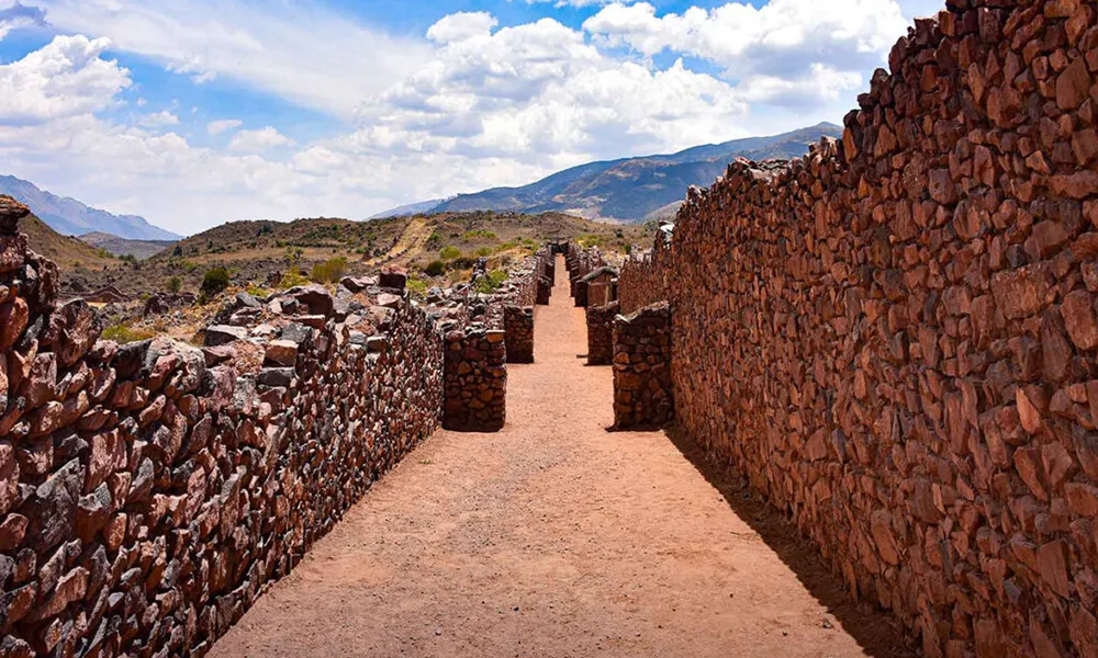 Pumamarca y la arquitectura Wari