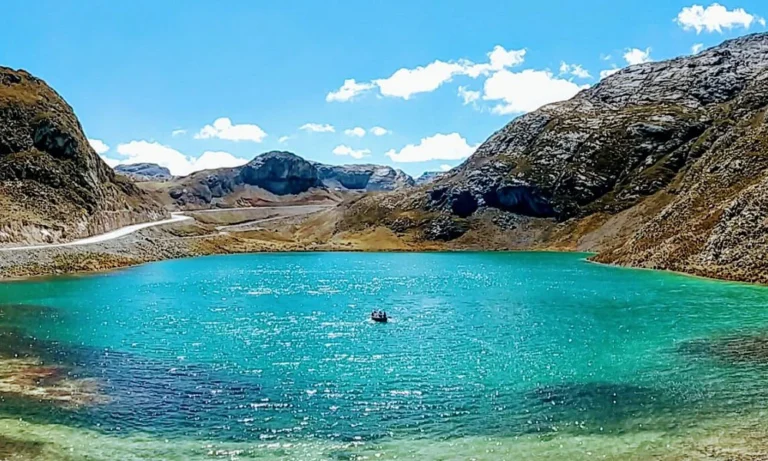 Tour da Canção Mágica | Lagunas Altas e Cordilheira La Viuda Dia Inteiro