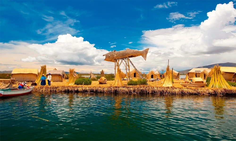 Puno and Uros Tour: Journey to the Heart of the Lake