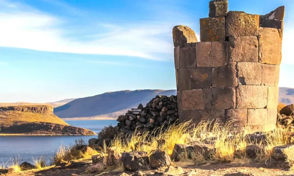 Sillustani Ancestral | Passeio Arqueológico saindo de Puno