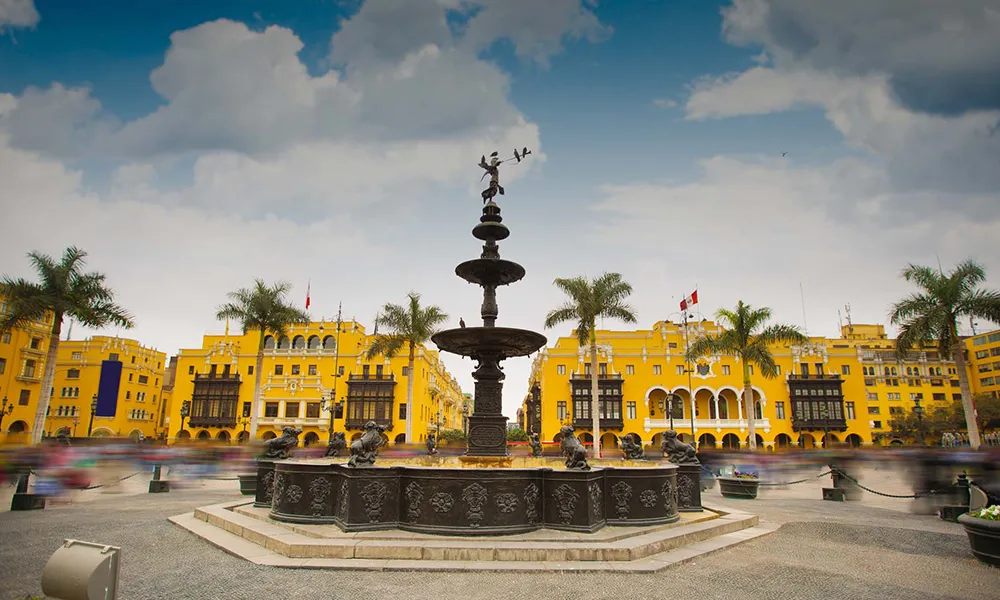 Plaza Mayor de Lima y su historia colonial