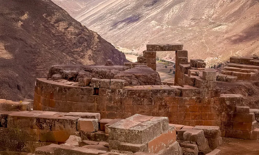 Pisac: Ruinas, Mercado artesanal y Miradores