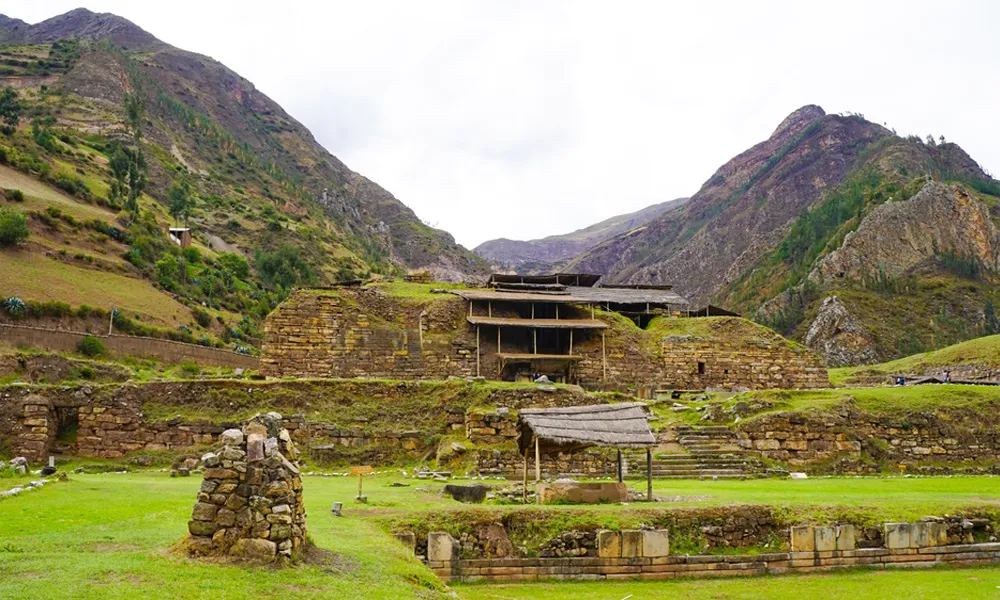 HUARAZ: TOUR CHAVÍN DE HUÁNTAR
